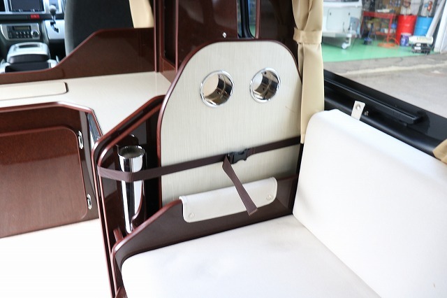 キャンピングカーバンコン