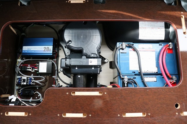 キャンピングカーバンコン