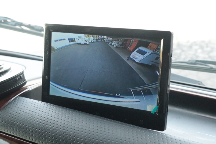 キャンピングカーキャブコン