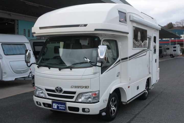 キャンピングカーキャブコン