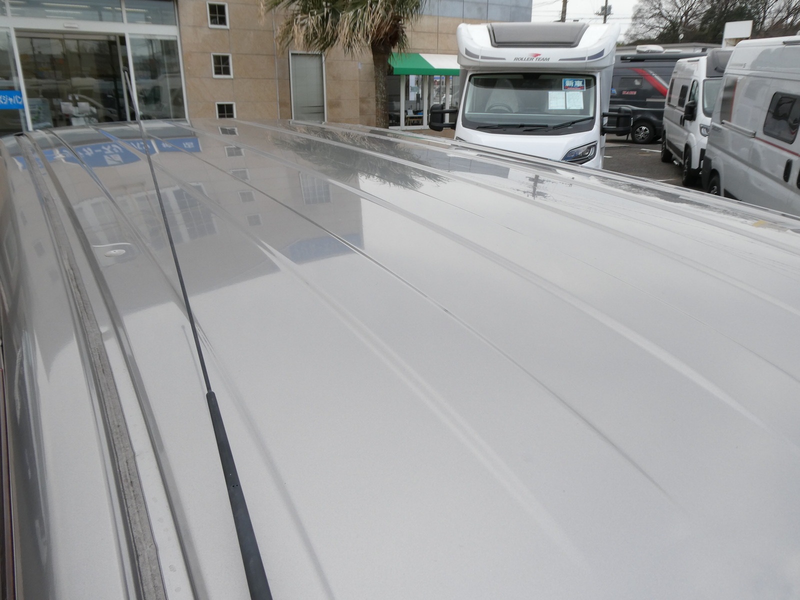 キャンピングカーバンコン