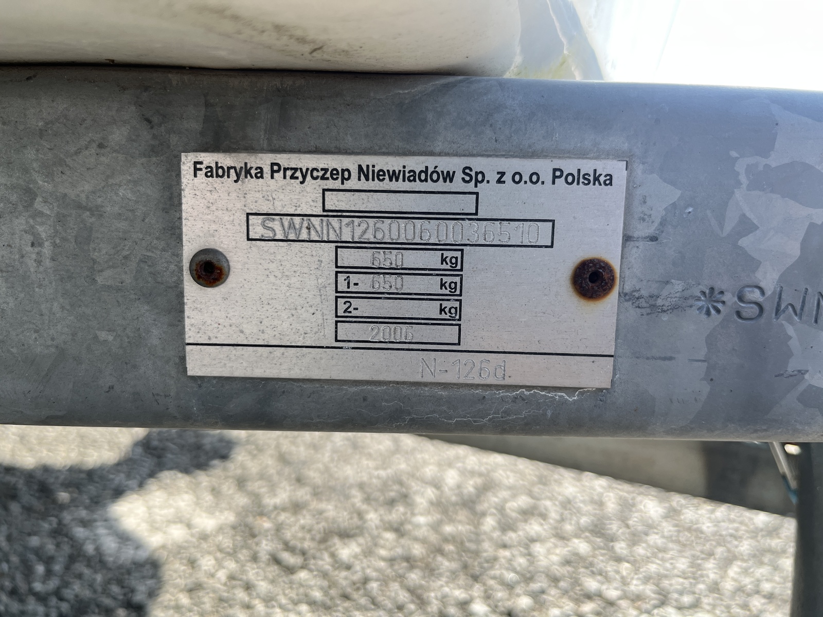 キャンピングカートレーラー