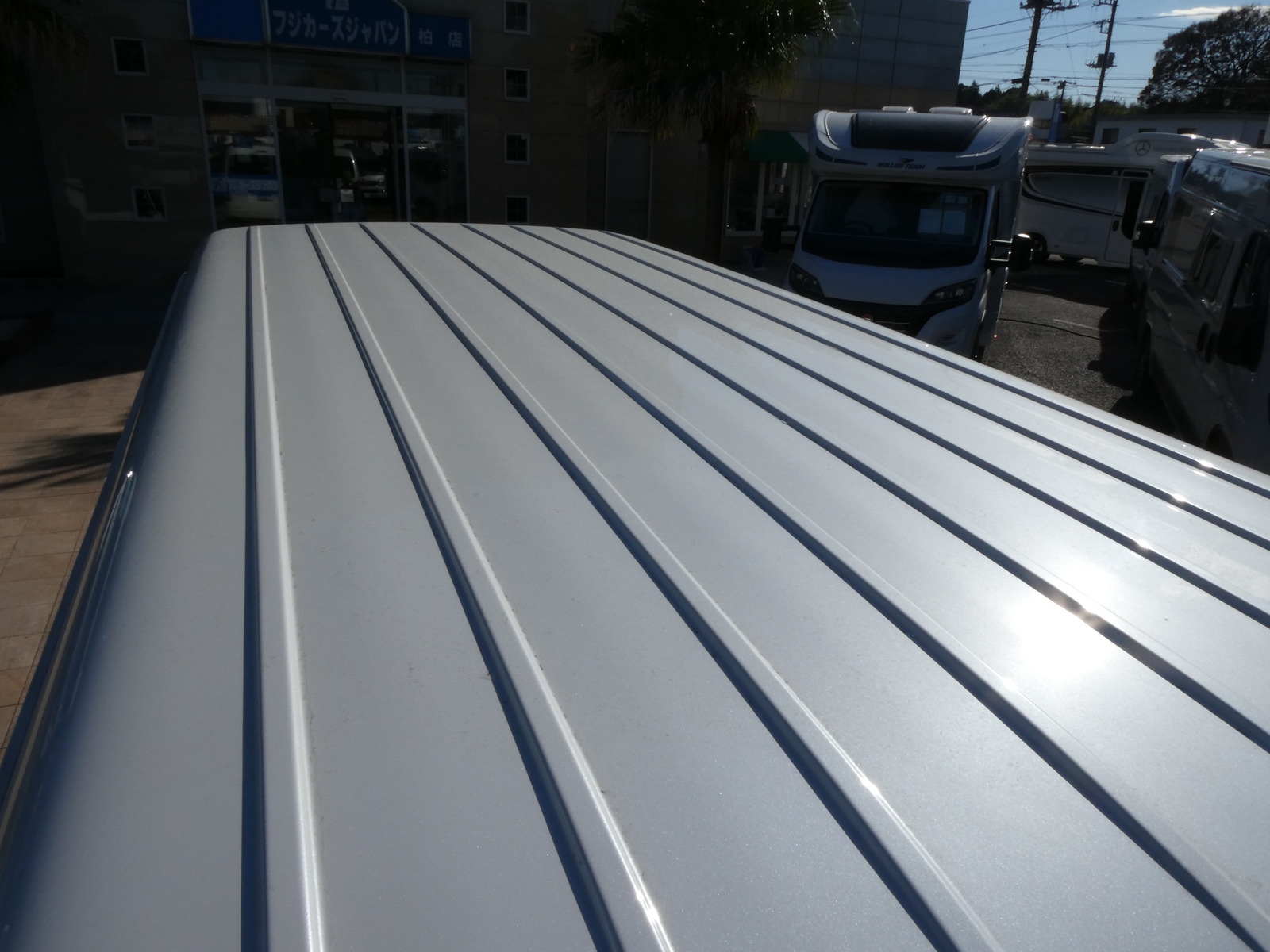 キャンピングカーバンコン