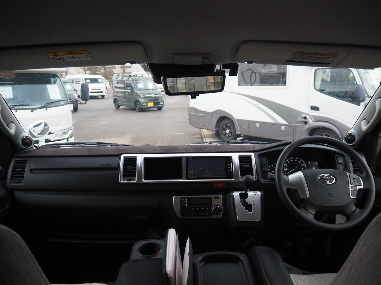 キャンピングカーバンコン