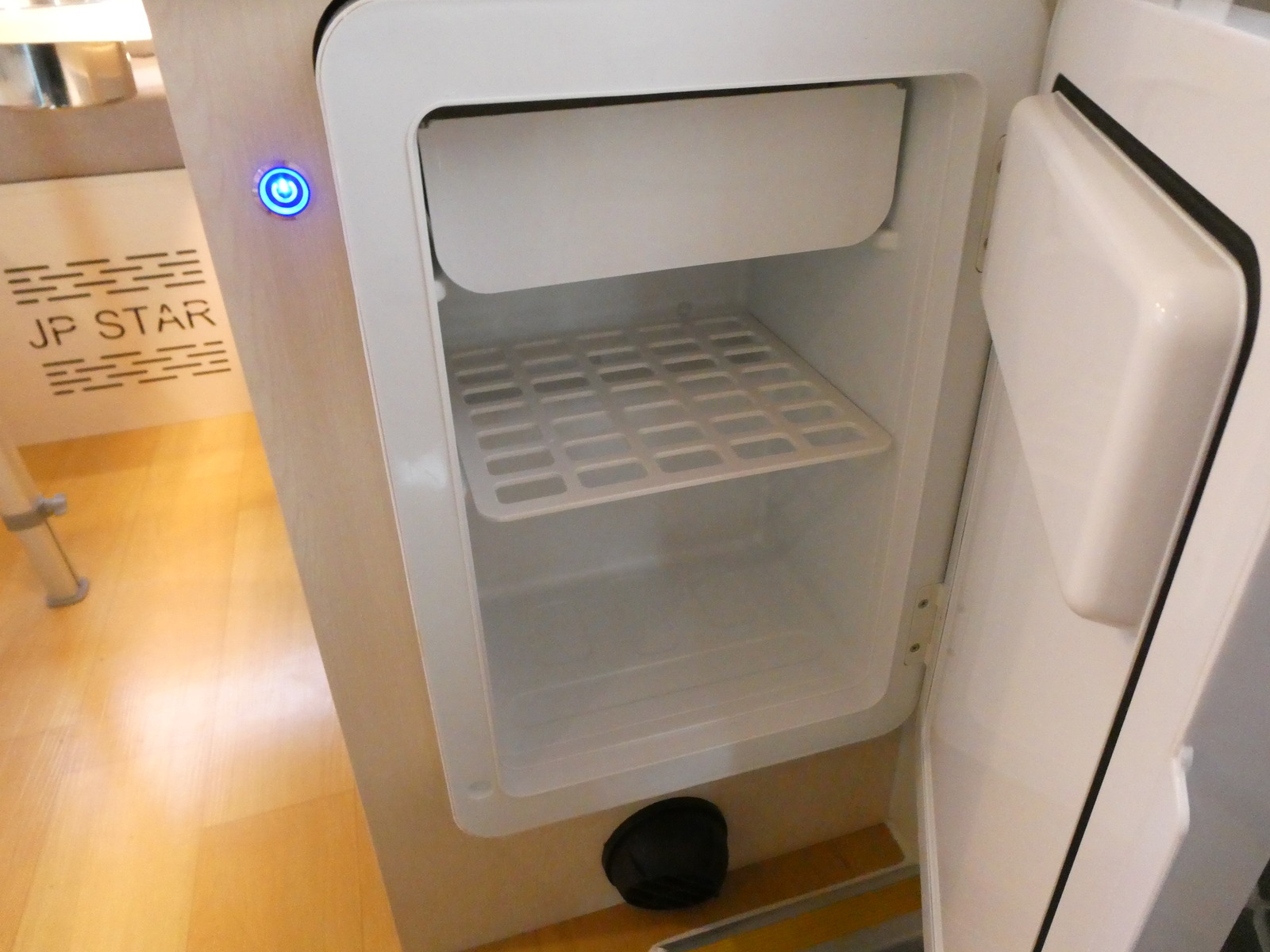 キャンピングカー軽キャンパー