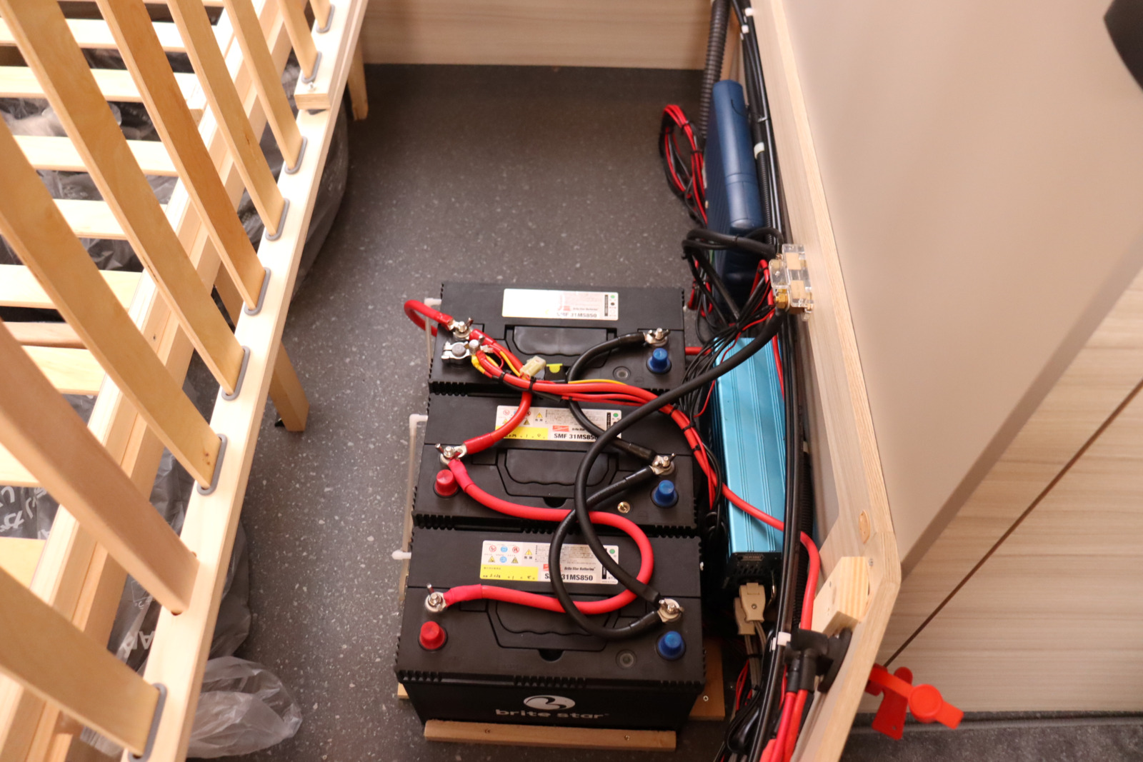 キャンピングカートレーラー