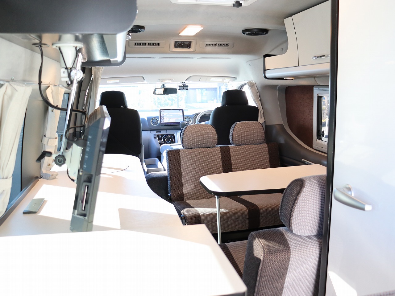 キャンピングカーバンコン