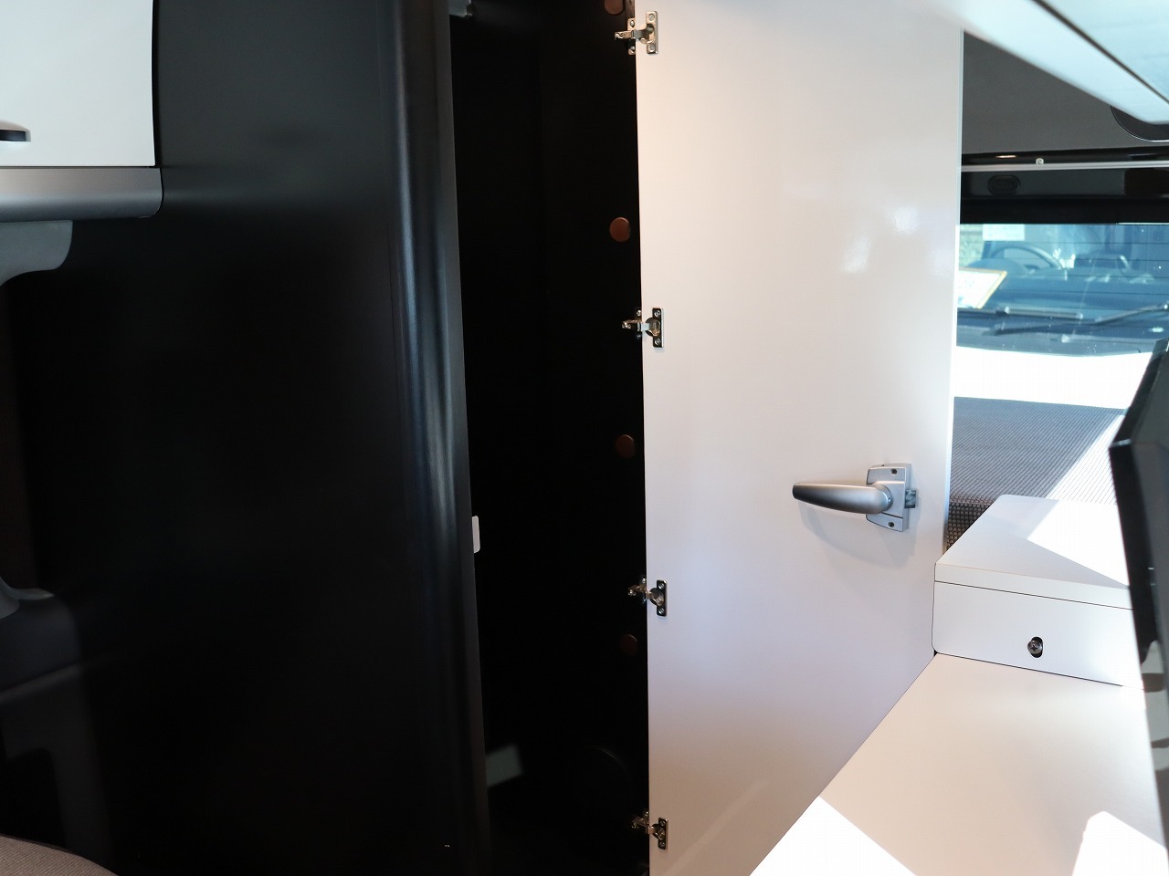 キャンピングカーバンコン