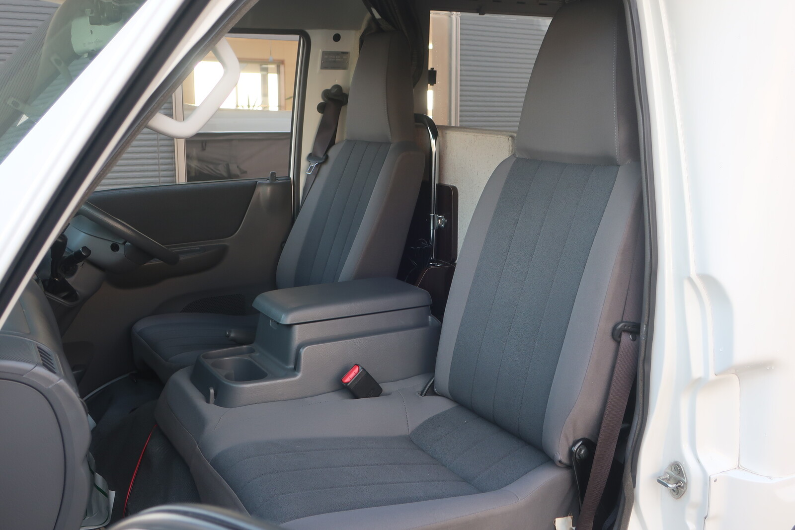 キャンピングカーキャブコン