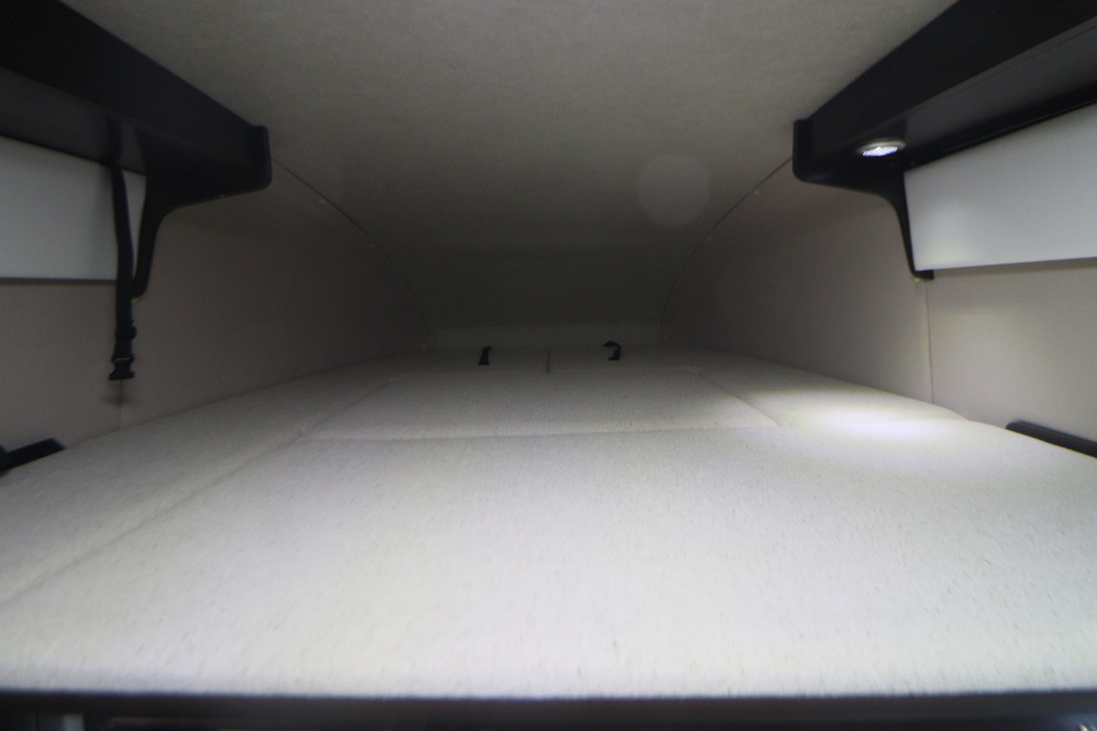 キャンピングカーキャブコン