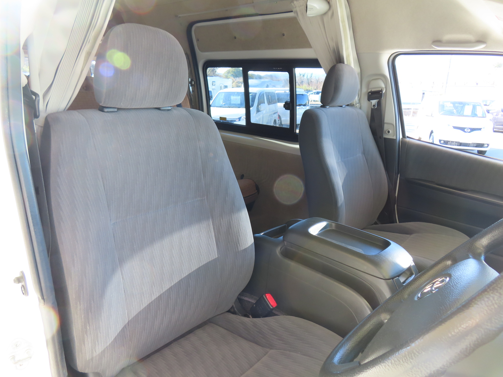 キャンピングカーバンコン