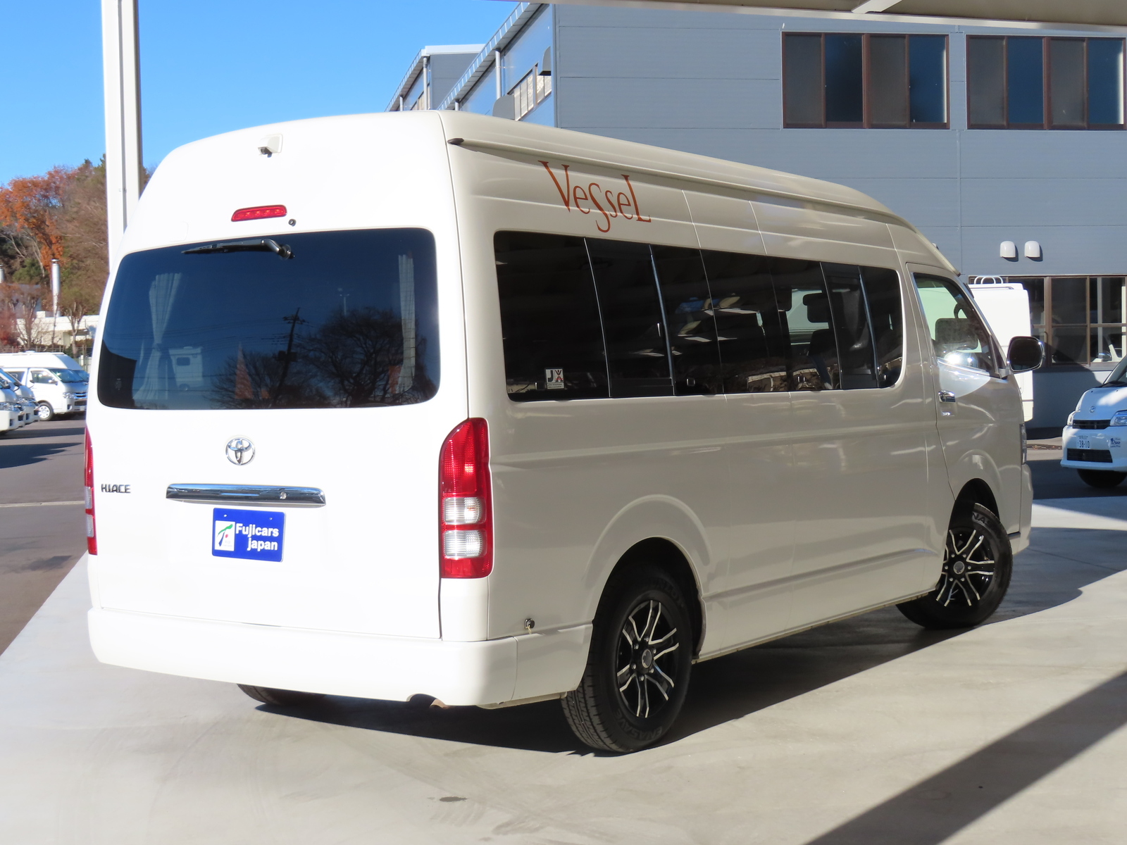 キャンピングカーバンコン