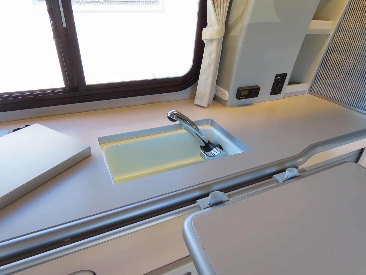 キャンピングカーバンコン