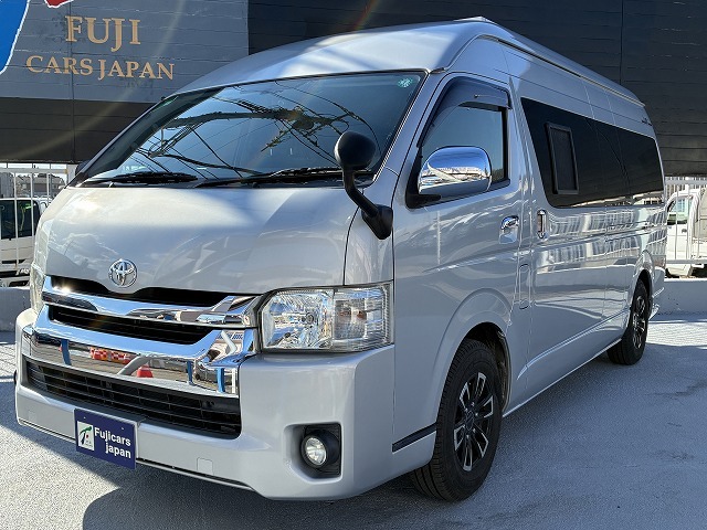 キャンピングカーバンコン