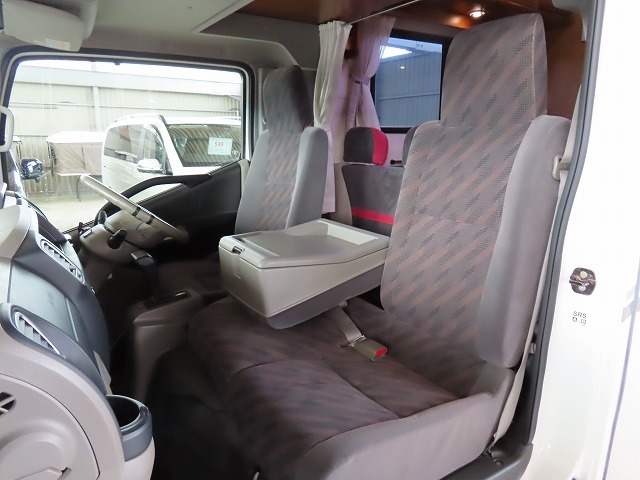 キャンピングカーキャブコン