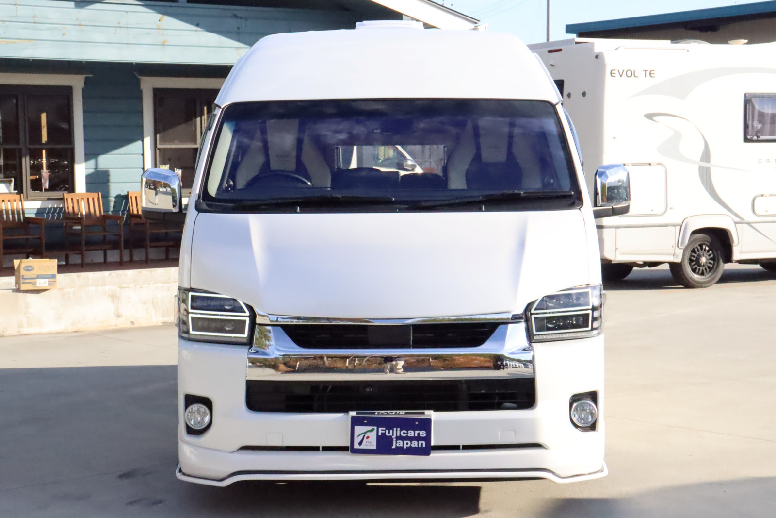 キャンピングカーバンコン