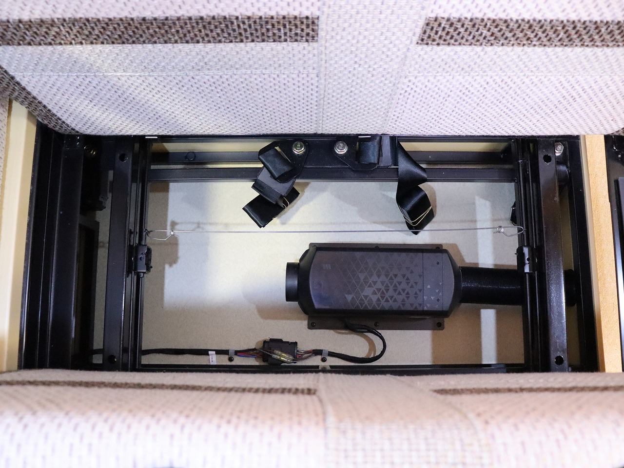 キャンピングカーキャブコン