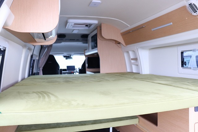 キャンピングカーバンコン