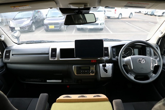 キャンピングカーバンコン