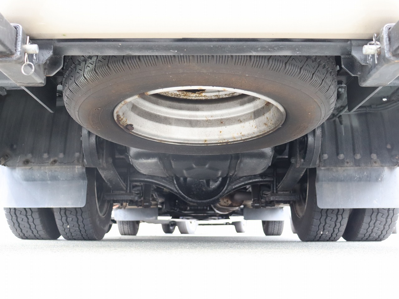 キャンピングカーバスコン