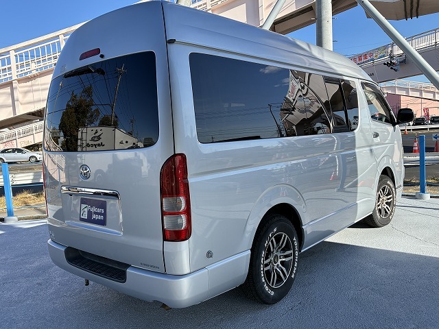 キャンピングカーバンコン