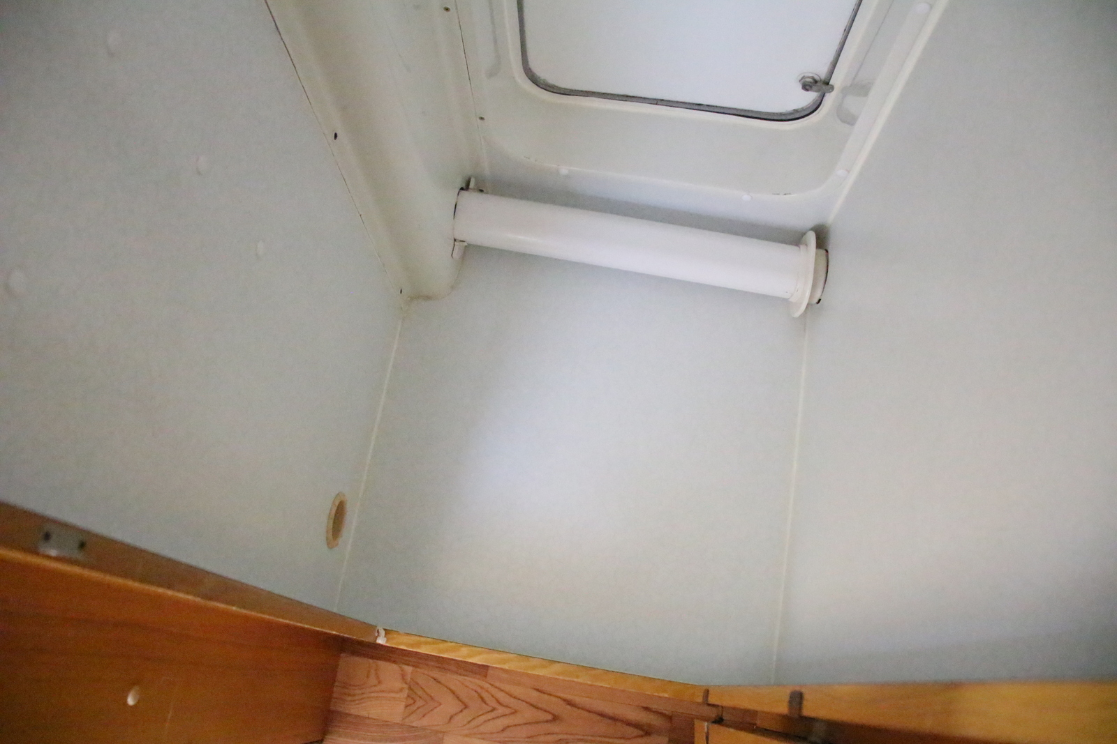 キャンピングカーキャブコン