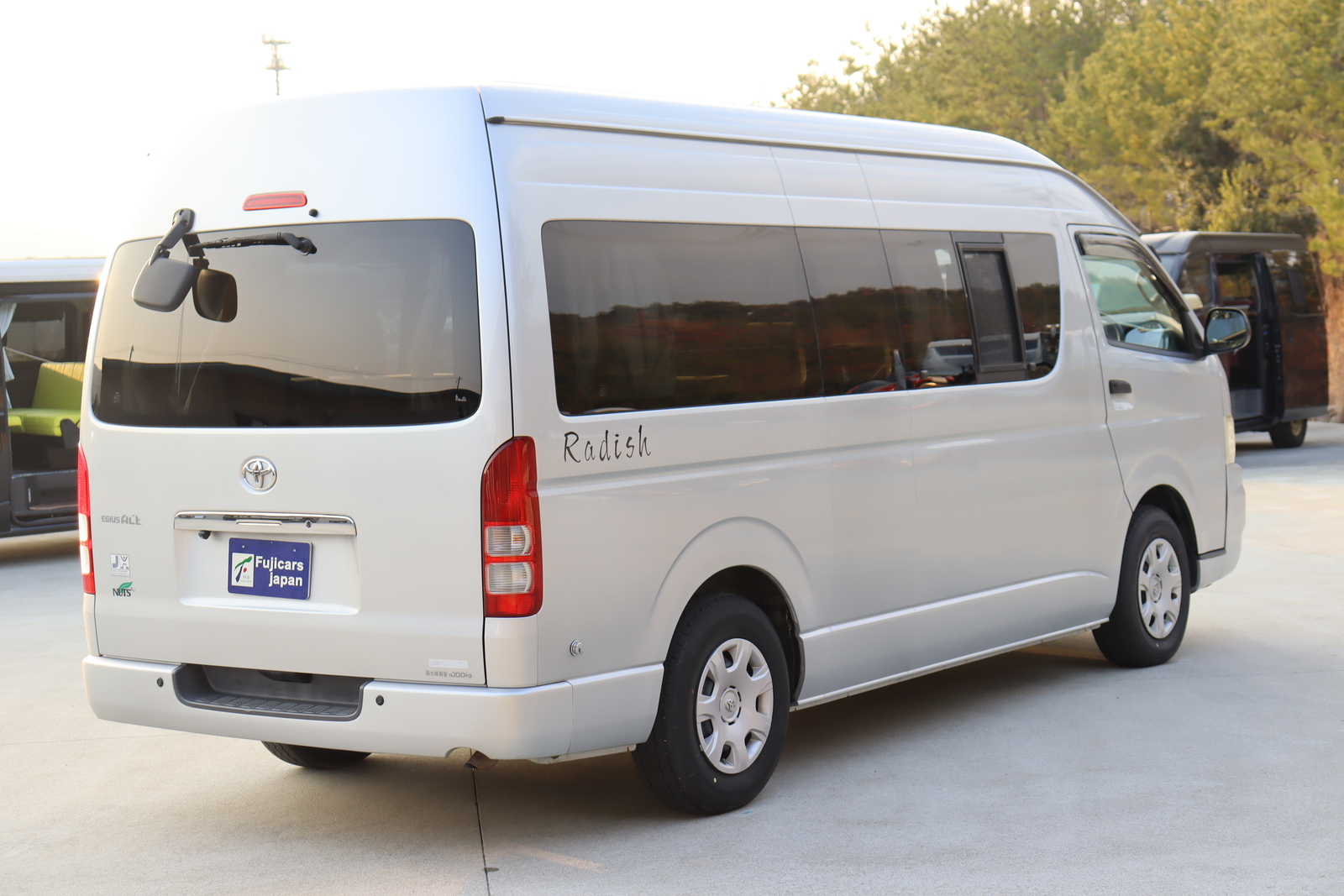 キャンピングカーバンコン