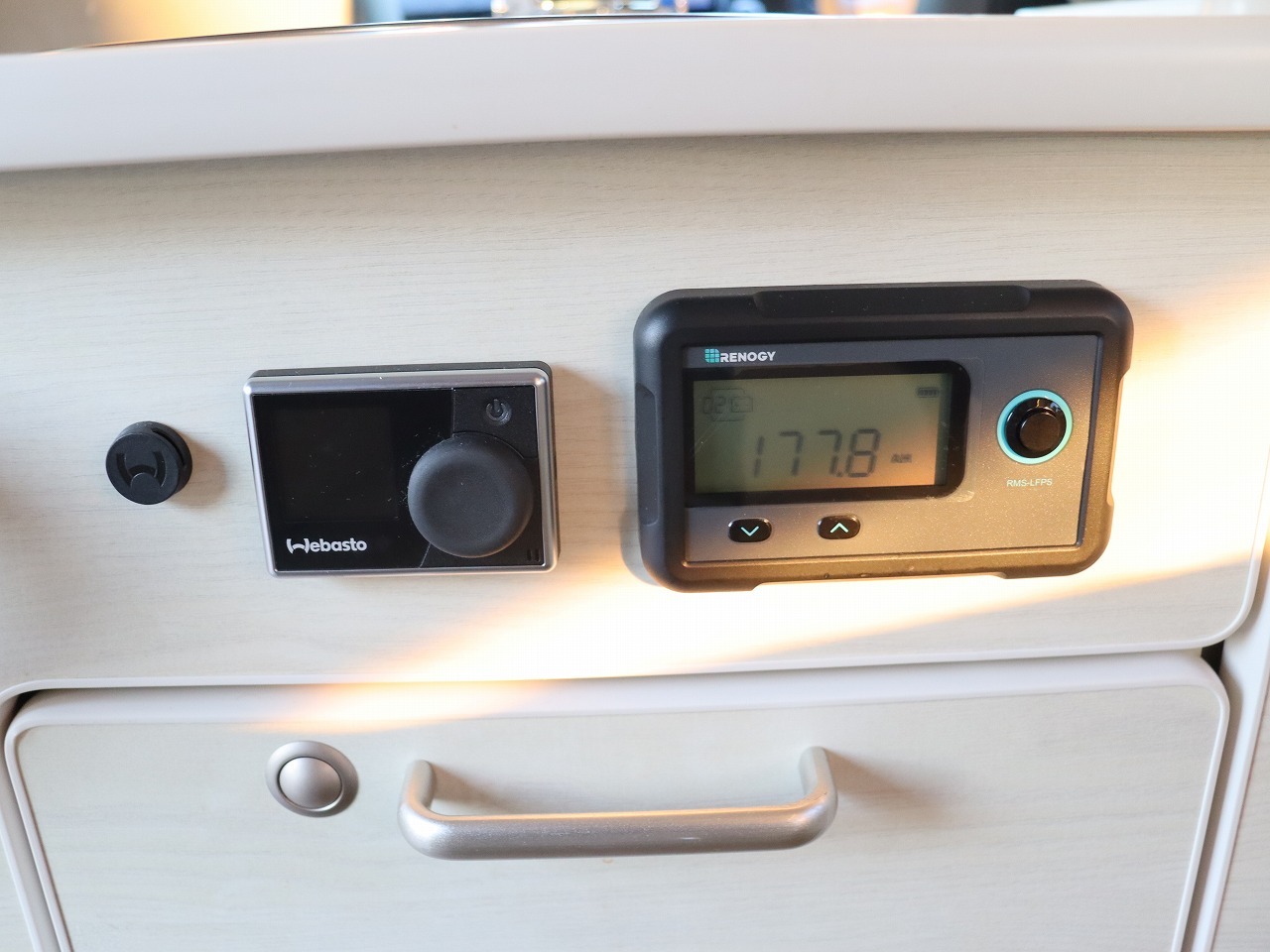 キャンピングカーバンコン