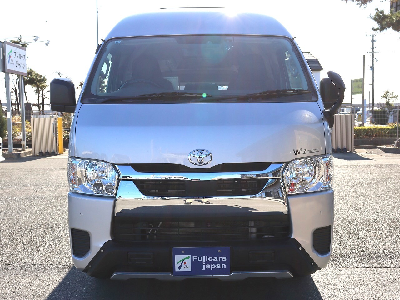 キャンピングカーバンコン