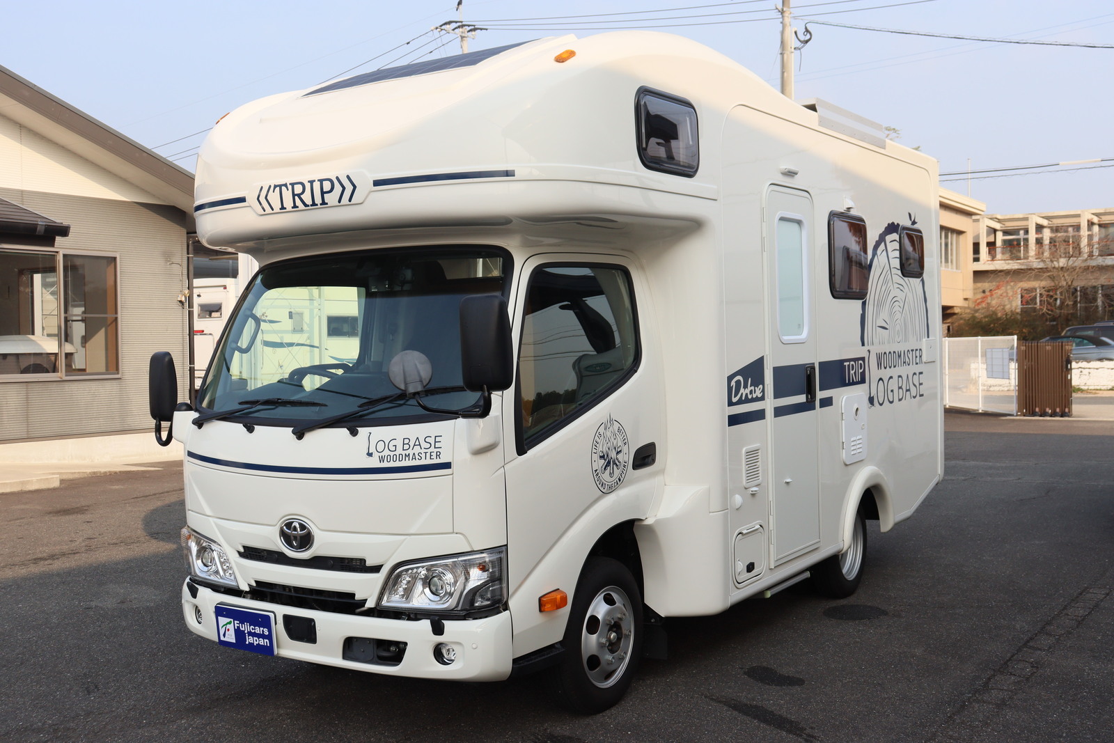 キャンピングカーキャブコン