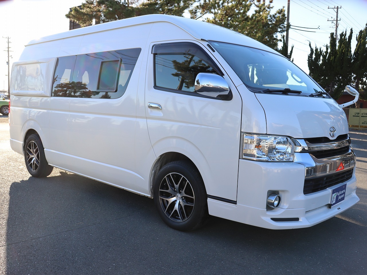 キャンピングカーバンコン