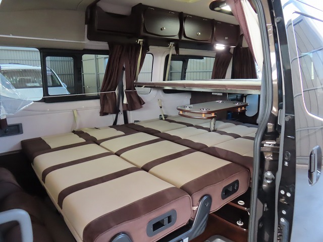 キャンピングカーバンコン