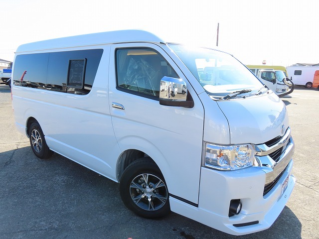 キャンピングカーバンコン