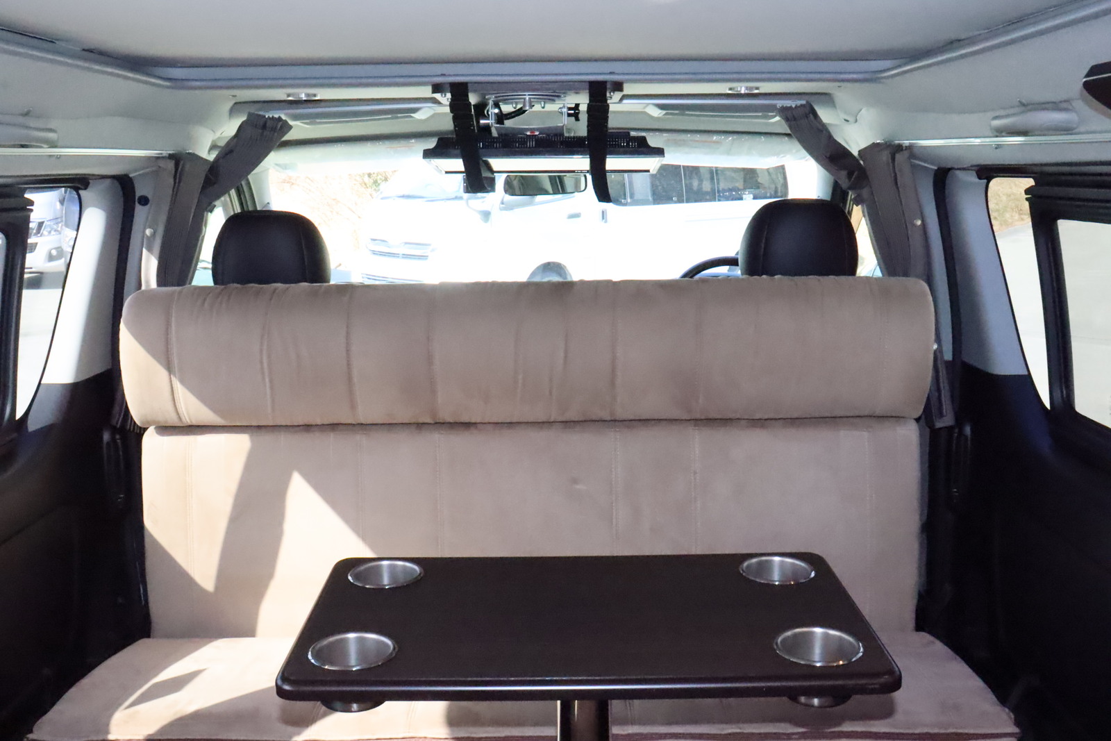 キャンピングカーバンコン