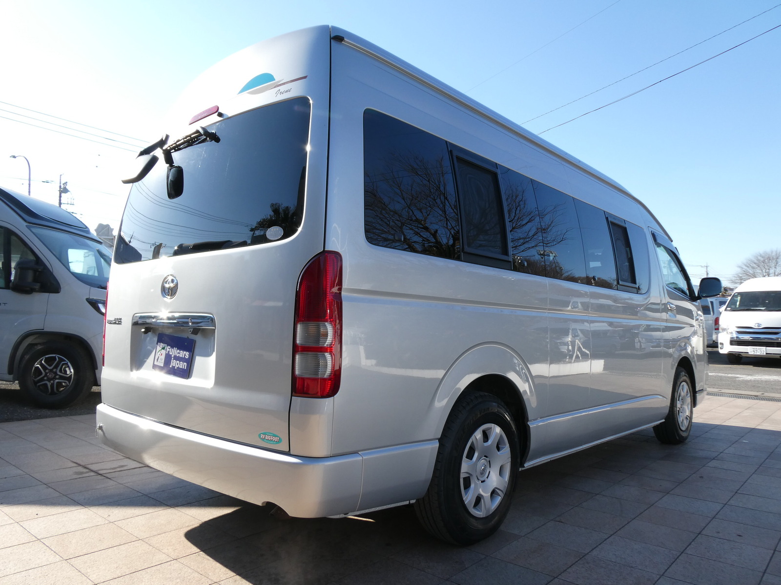 キャンピングカーバンコン