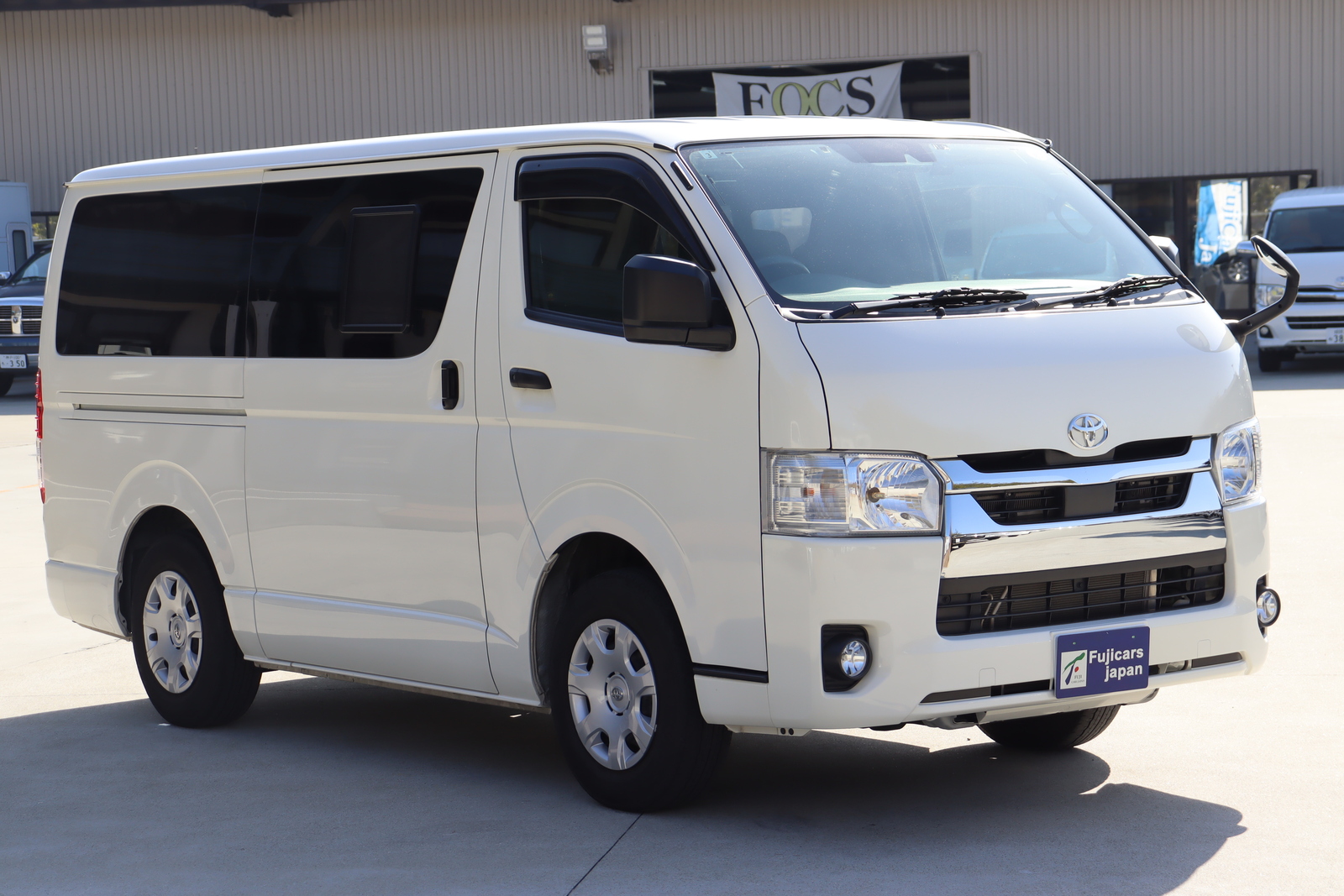 キャンピングカーバンコン