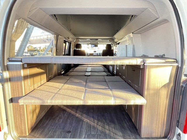 キャンピングカーバンコン