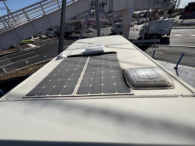 キャンピングカーキャブコン