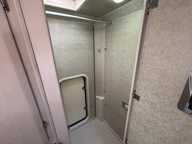 キャンピングカーキャブコン