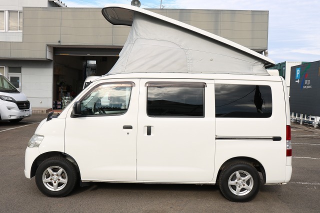 キャンピングカーバンコン