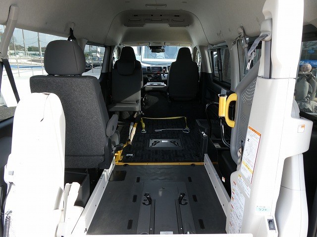 トヨタハイエース