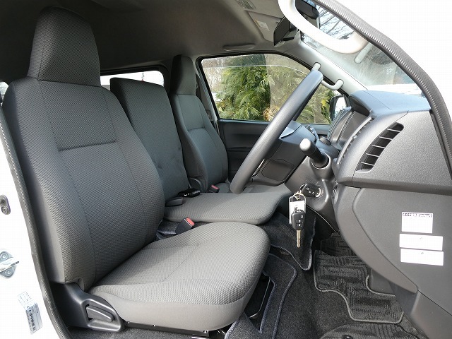 トヨタハイエース