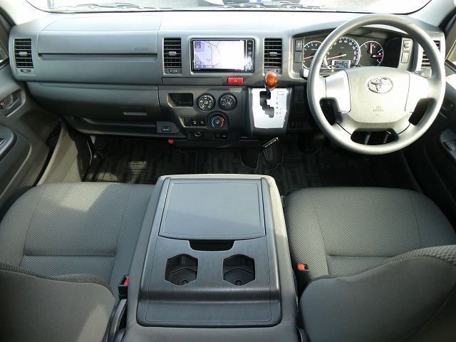 トヨタハイエース