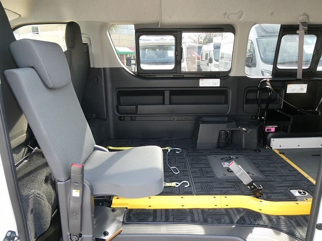 トヨタハイエース