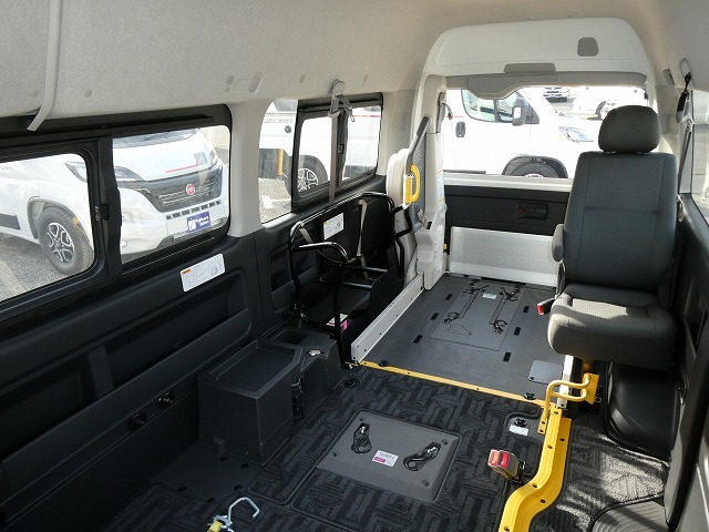 トヨタハイエース