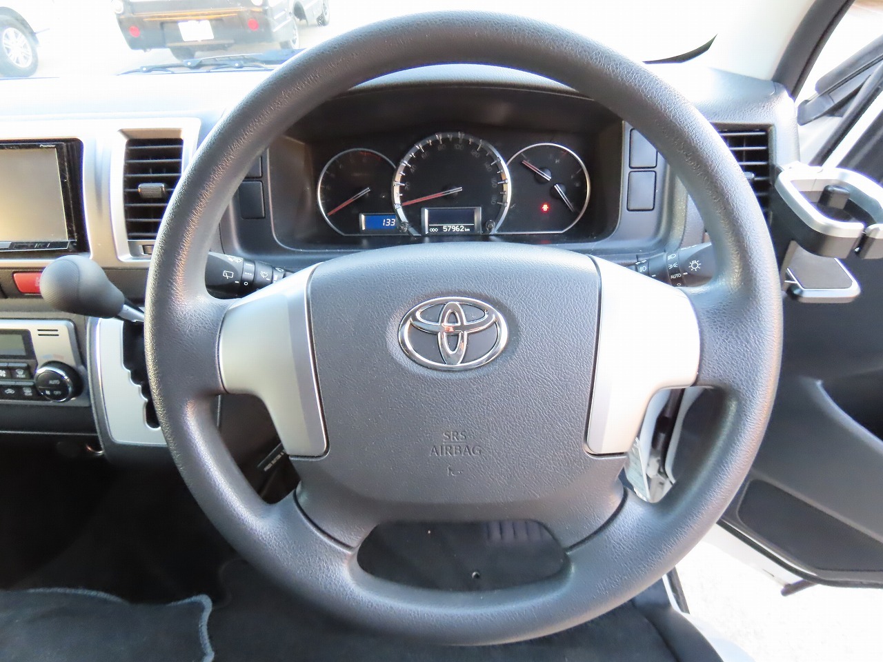 キャンピングカーバンコン