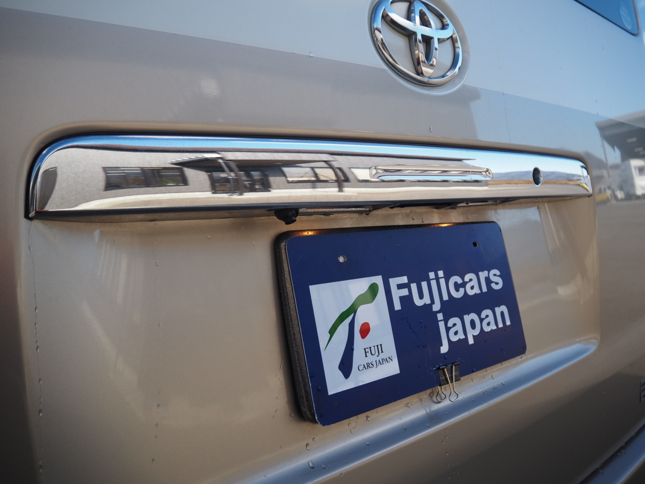 キャンピングカーバンコン