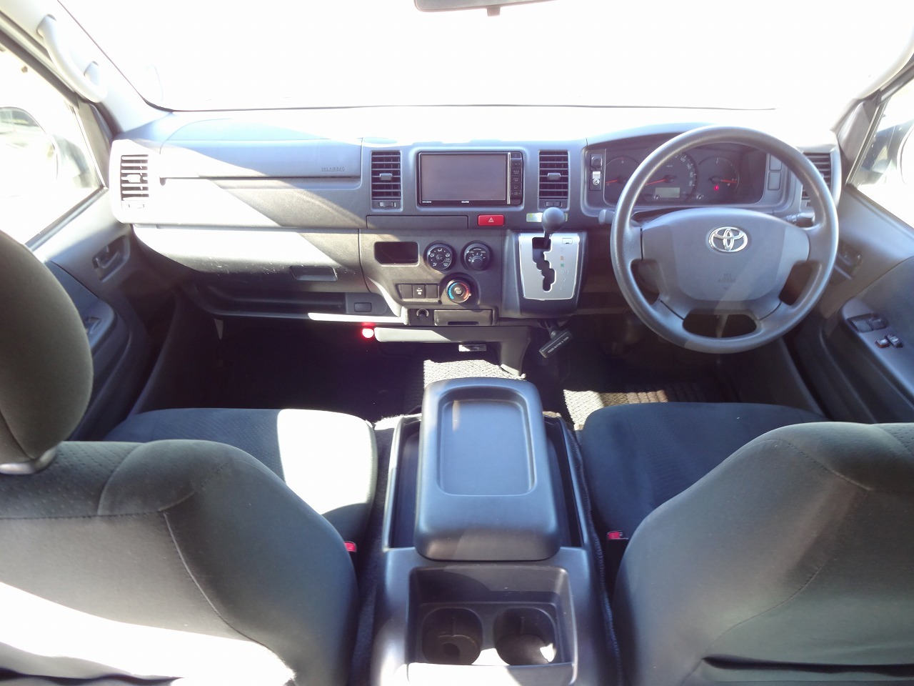 キャンピングカーバンコン