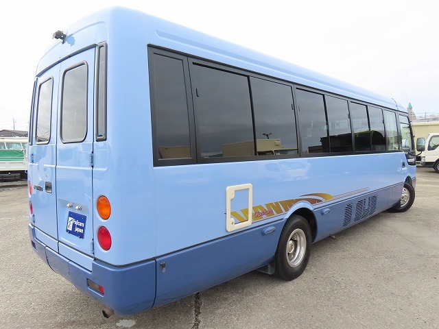 キャンピングカーバスコン