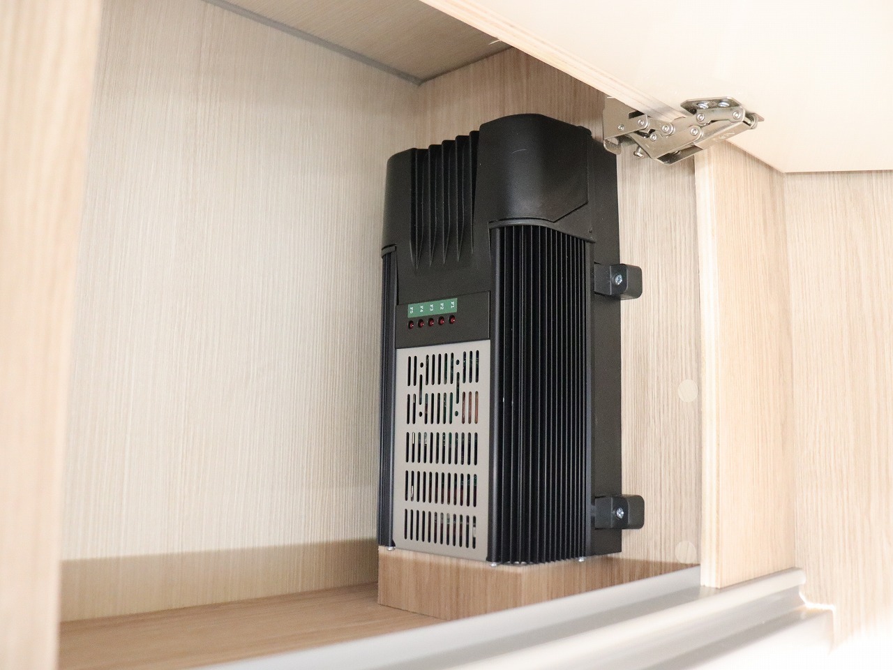 キャンピングカートレーラー